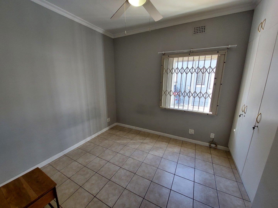 To Let 4 Bedroom Property for Rent in Claremont Western Cape